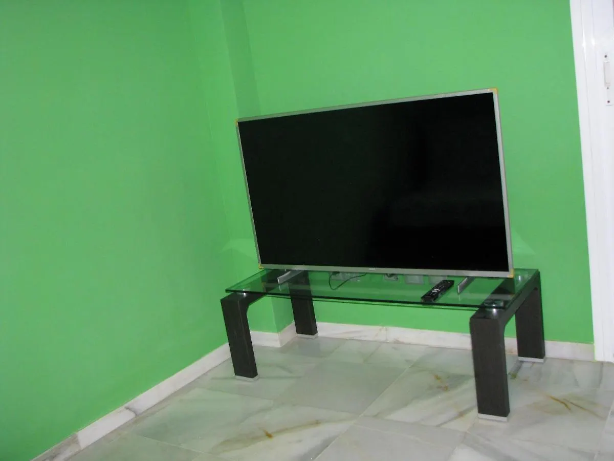 Homestay Tower Apartment Fuengirola