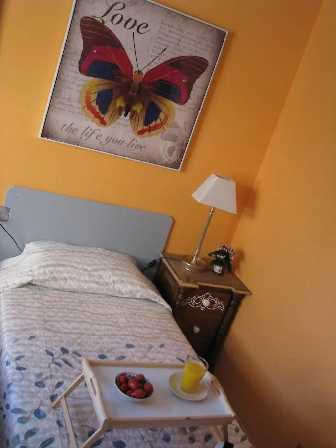 Homestay Tower Apartment Fuengirola